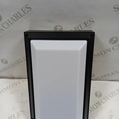 LIGHTLESS OUTDOOR LED WALL LIGHT