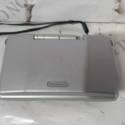 NINTENDO DS NTR-001 IN SILVER COLOUR