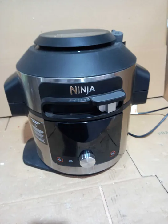 NINJA FOODI SMARTLID MULTI COOKER