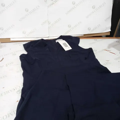 RONNI NICOLE NAVY JUMPSUIT SIZE 16