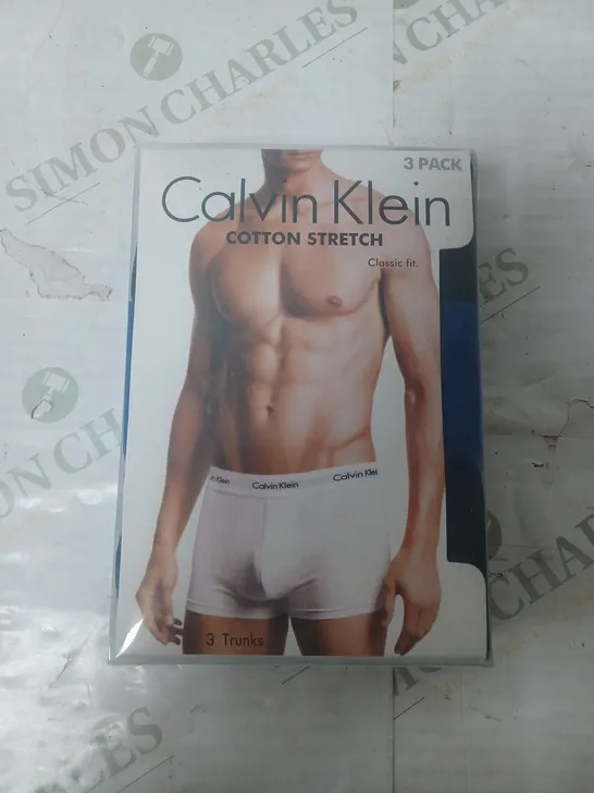 SEALED CALVIN KLEIN PACK OF BOXERS - LARGE