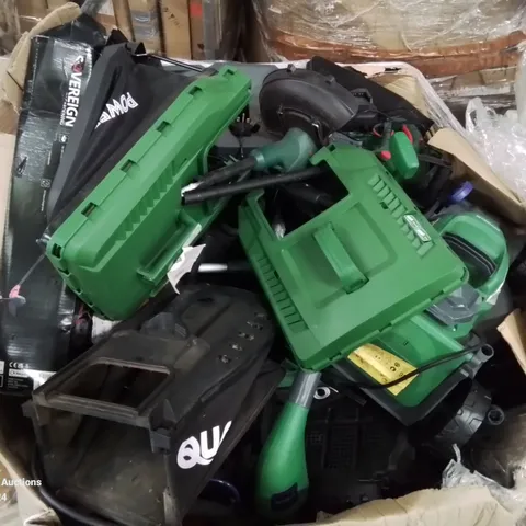 PALLET CONTAINING VARIOUS MIXED LAWNMOWERS, STRIMMERS ETC.