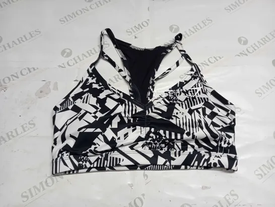 GYMSHARK SPORTS BRA SIZE M