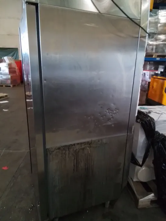 COMMERCIAL STAINLESS DOUBLE DOOR REFRIGERATED FOOD STORAGE UNIT 