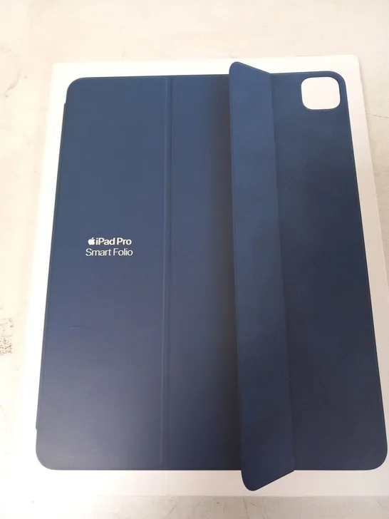 BOXED APPLE IPAD PRO SMART FOLIO