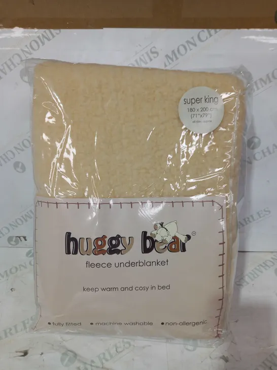 HUGGY BEAR FLEECE UNDERBLANKET IN PALE YELLOW - SUPER KING (APPROX 180X200CM)