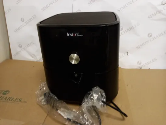 INSTANT POT VORTEX PLUS AIRFRYER