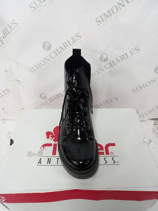 REIKER BLACK LACE UP BOOT SIZE 4- BOXED 