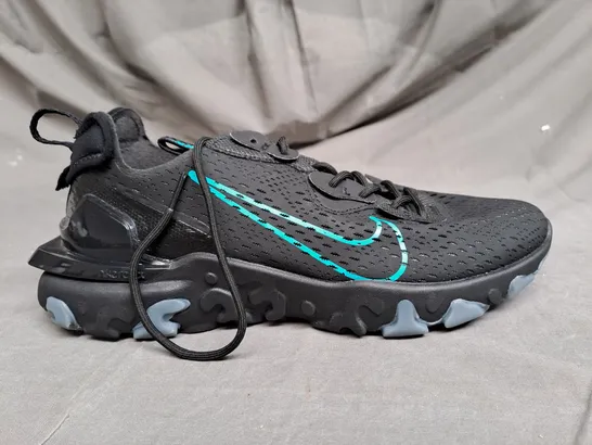 PAIR OF NIKE REACT VISION TRAINERS IN BLACK/AQUA SIZE 8