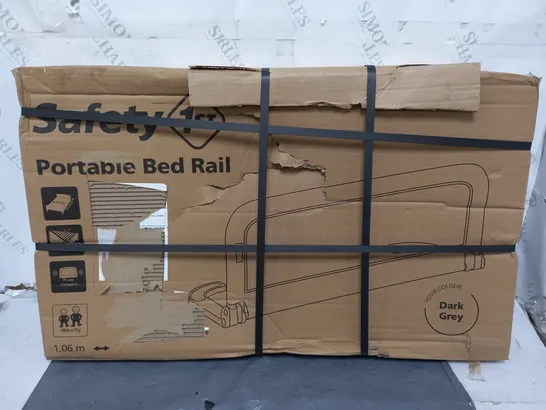 BOXED SAFETY 1ST PORTABLE BED RAIL IN DARK GREY