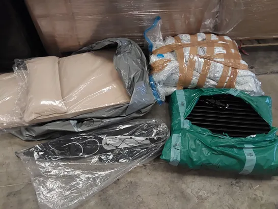 PALLET OF ASSORTED ITEMS INCLUDING: RADIATOR HEATER, BEDDING, CUSHIONS, GOLF BAG