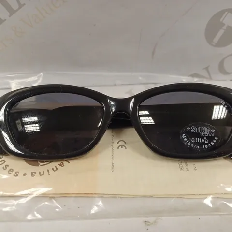 BOX OF APPROX 10 PAIRS OF STING BLACK 6139–700 SUNGLASSES