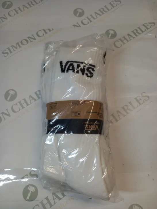 VANS "OFF THE WALL" LOGO 3PC SOCKS IN WHITE SIZE 8-12