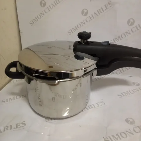 PRESTIGE SMART PLUS PRESSURE COOKER