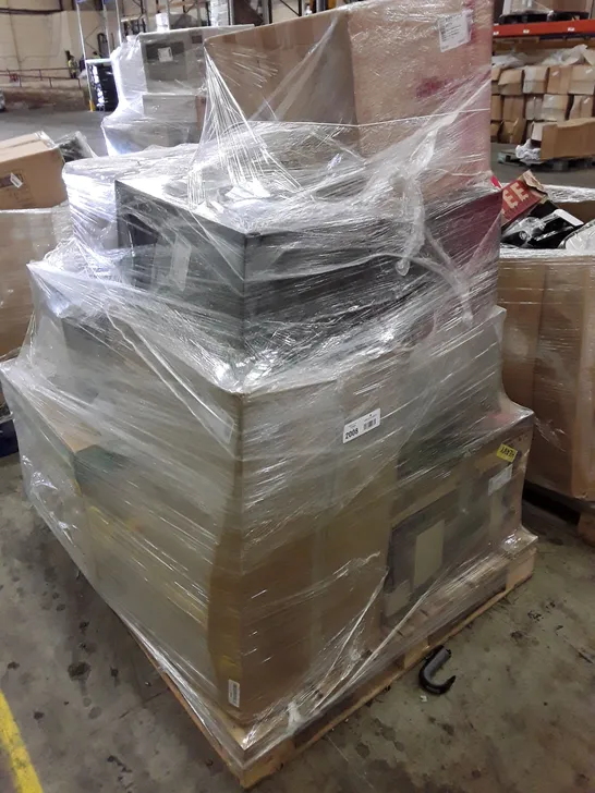 PALLET OF APPROXIMATELY 12 UNPROCESSED RAW RETURN HOUSEHOLD AND ELECTRICAL GOODS TO INCLUDE;