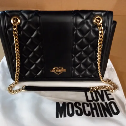 LOVE MOSCHINO QUILTED BAG WITH CHAIN DETAIL STRAP