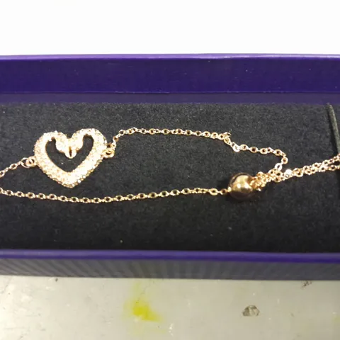 SWAROVSKI HEART THEMED BRACELET