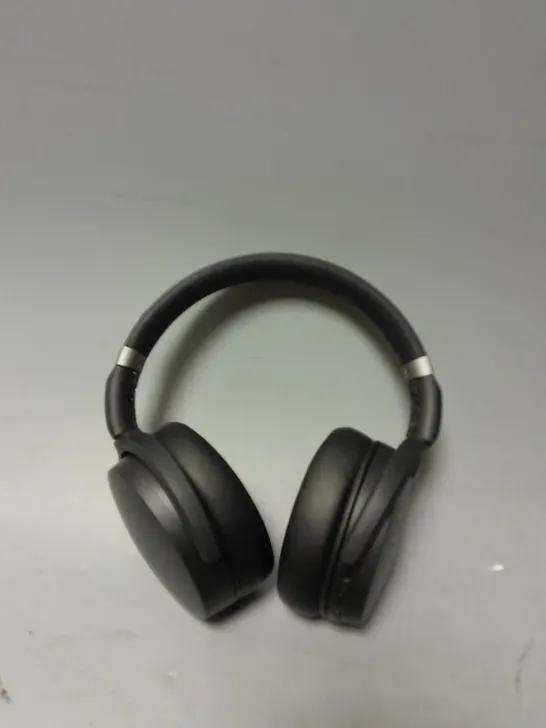 SENNHEISER HD 450BT BLACK HEADPHONES