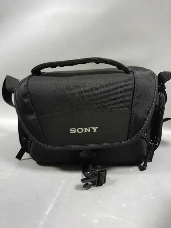 SONY LCS-U21 CAMERA & ACCESSORIES CARRY CASE 