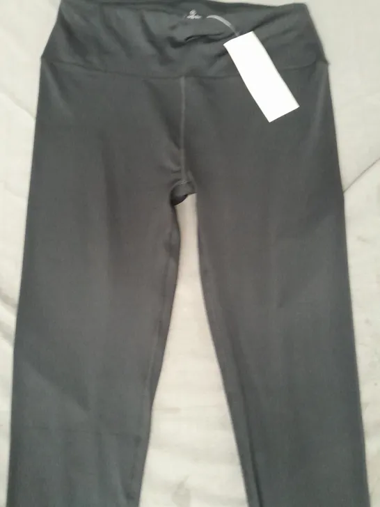 SWEATY BETTY EVERYDAY 7/8 LEGGINGS IN BLACK SIZE XL