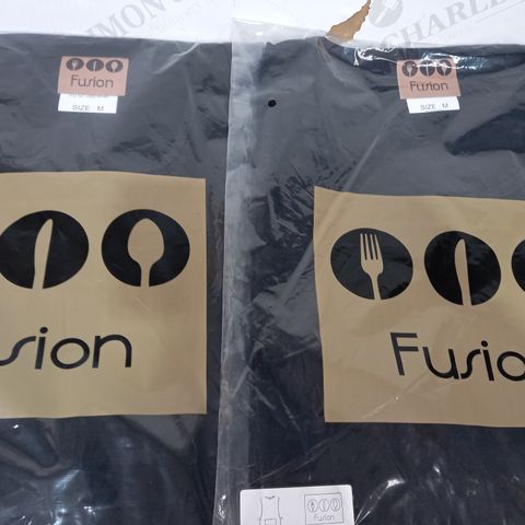 LOT OF 2 BRAND NEW FUSION APRONS IN BLACK SIZE M