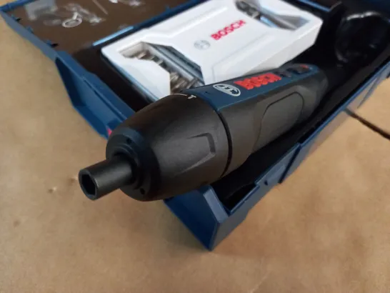 BOSCH HANDHELD ELECTRIC SCREWDRIVER IN CASE 