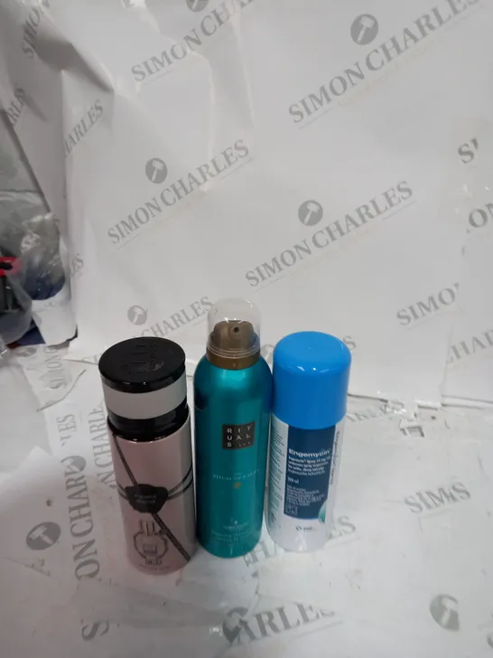 APPROXIMATELY 10 ASSORTED AEROSOL ITEMS TO INCLUDE PERFUME, SHOWER GEL, ENGEMYCIN SPRAY ETC - COLLECTION ONLY 