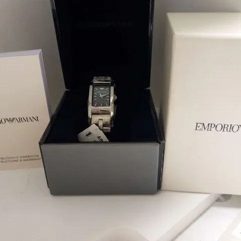 BOXED EMPORIO ARMANI AR0747