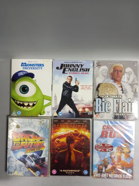 APPROXIMATELY 25 ASSORTED DVD FILMS/BOX SETS TO INCLUDE CHICKEN RUN, OPPENHEIMER, BACK TO THE FUTURE ETC 