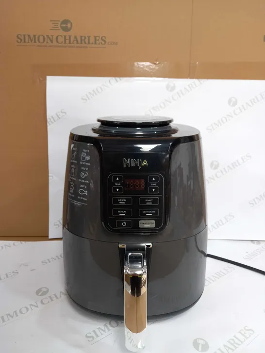 NINJA AIR FRYER 3.8L AF100UK RRP £149