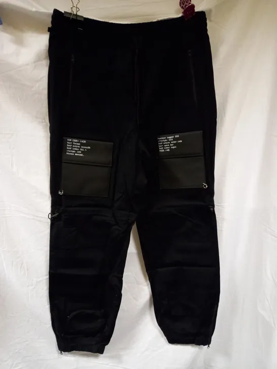 BRAND NEW KOI THE BANSHEE MENS CARGO PANTS, BLACK - XL