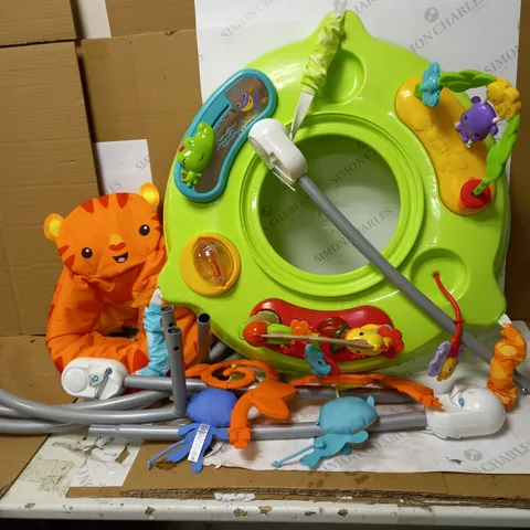 FISHER-PRICE ROARIN' RAINFOREST JUMPEROO