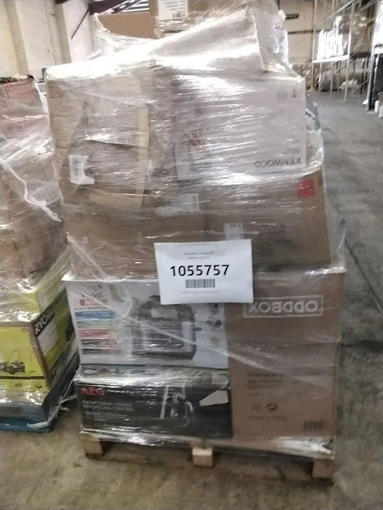 PALLET OF APPROXIMATELY 29 UNPROCESSED RAW RETURN HOUSEHOLD AND ELECTRICAL GOODS TO INCLUDE;