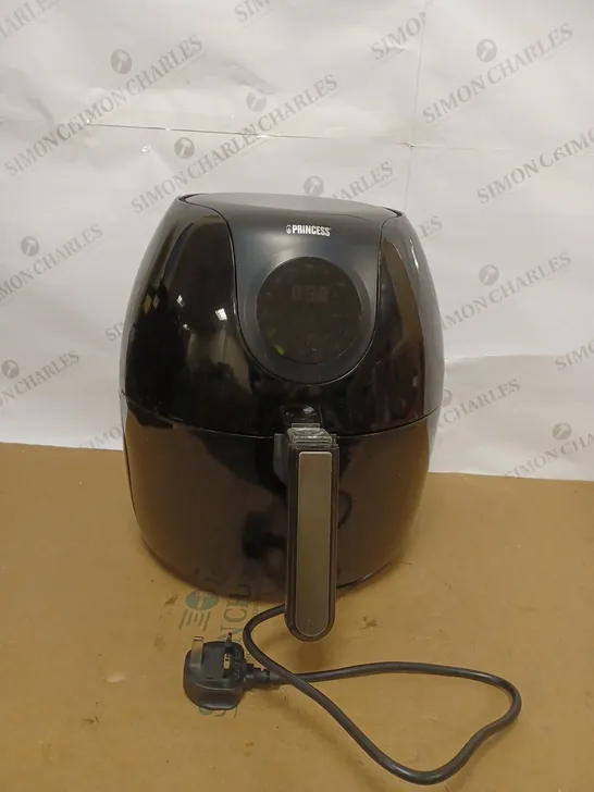 PRINCESS DIGITAL FAMILY AIR FRYER 