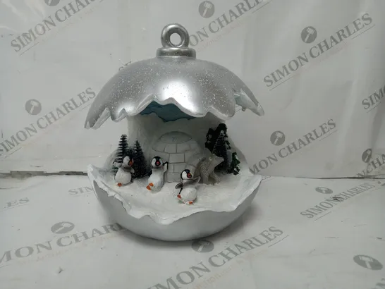 SANTA EXPRESS CHRISTMAS DETAILED BAUBLE DECORATION 