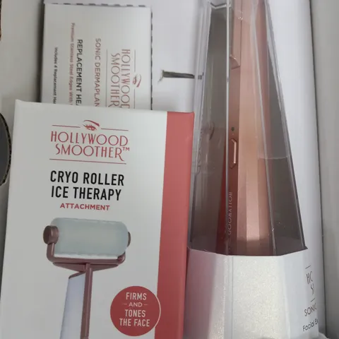 BOXED HOLLYWOOD SMOOTHER DERMAPLANING DEVICE WITH CRYO ICE THERAPY