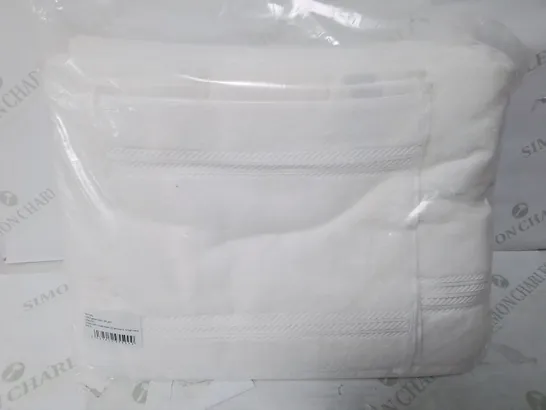 BAGGED 7-PIECE WHITE TOWEL SET