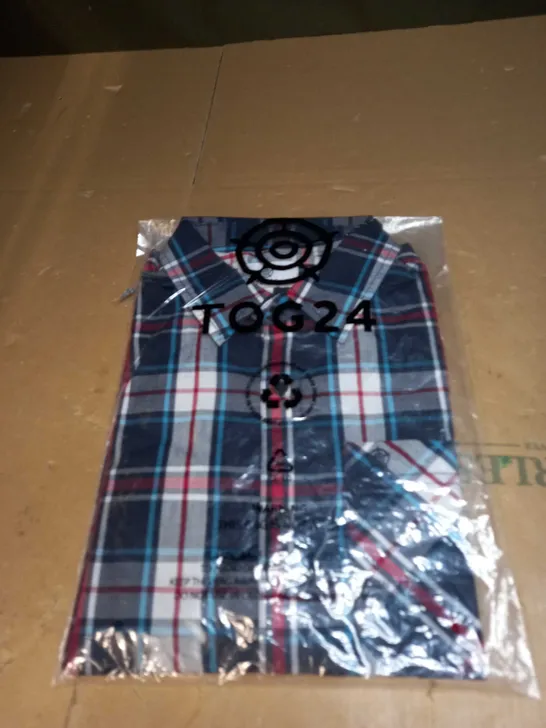 TOG24 CHEQUERED BUTTONED SHIRT SIZE M