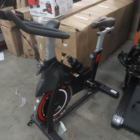 BODY SCULPTURE C4633 SPEED EXERCISE BIKE 