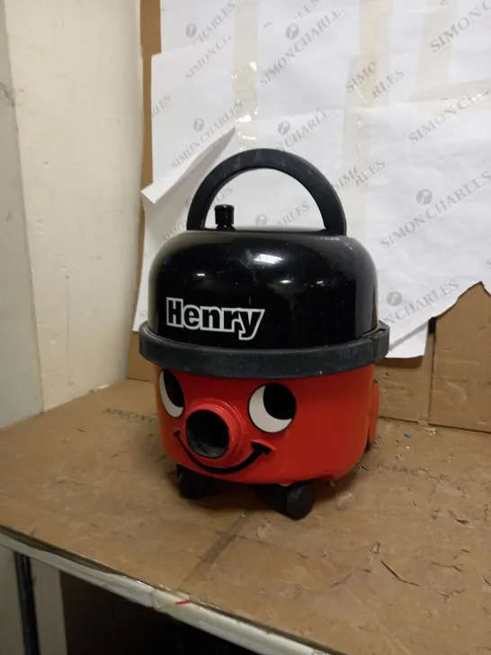 HENRY HOOVER CYLINDER VACUUM CLEANER