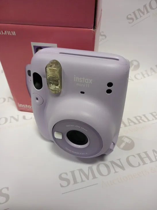 BOXED FUJI FILM INSTAX MINI 11 INSTANT CAMERA