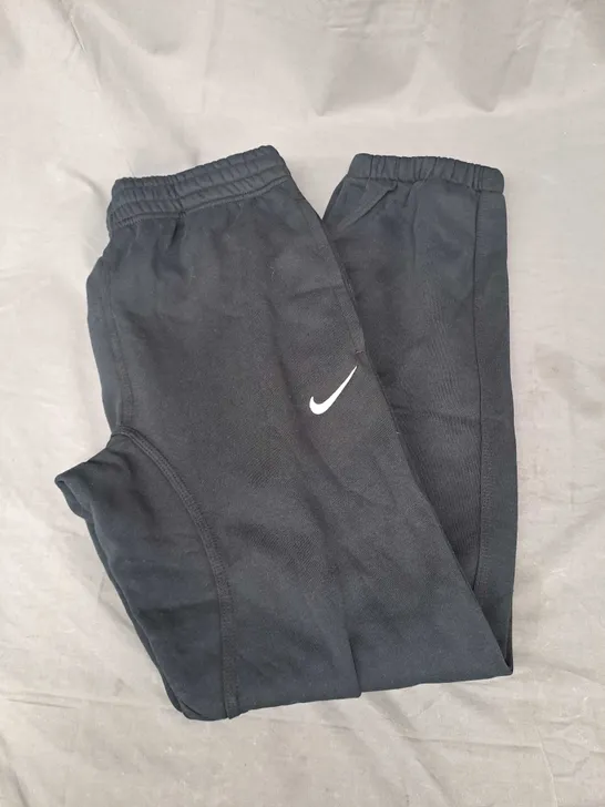 NIKE JOGGERS IN BLACK SIZE S