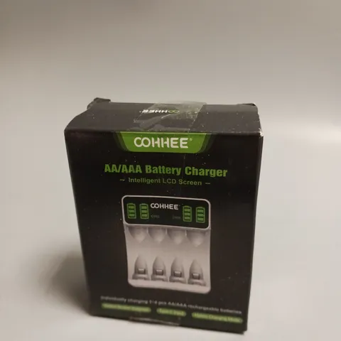 COHHEE AA/AAA BATTERY CHARGER FOR 1-4 BATTERIES