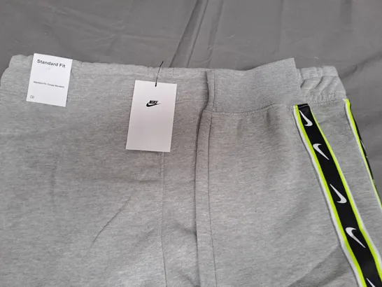 NIKE GREY MENS CARGO JOGGERS - XL