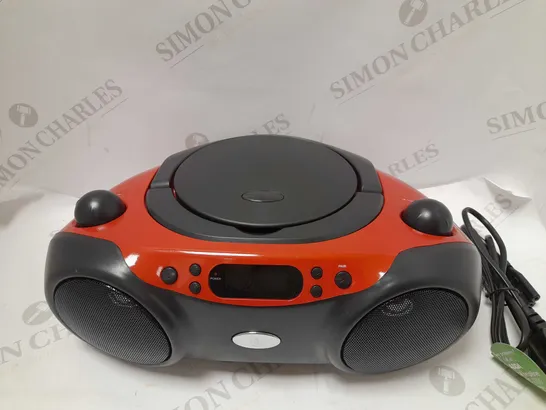 BLUETOOTH CD BOOMBOX 3.5MM AUX