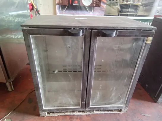 COMMERCIAL UNDER COUNTER REFRIGERATOR 