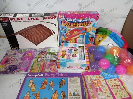 LARGE BOX OF ASSORTED TOYS AND GAMES TO INCLUDE BOP IT, FANCY DRESS AND FAIRY HANDBAG SET