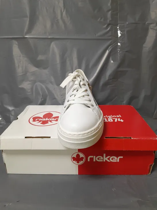 RIEKER LEATHER PLATFORM TRAINERS WHITE SIZE 8