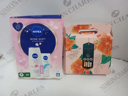 LOT OF 2 BEAUTY GIFT SETS INCLUDES SANCTUARY SPA AND NIVEA