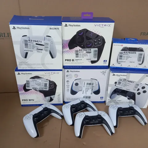 APPROXIMATELY 10 ASSORTED PLAYSTATION CONTROLLERS TO INCLUDE PS5 DUALSENSE WIRELESS CONTROLLER 